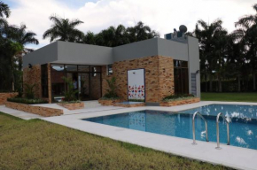 CASA CAMPESTRE Villas del LLano